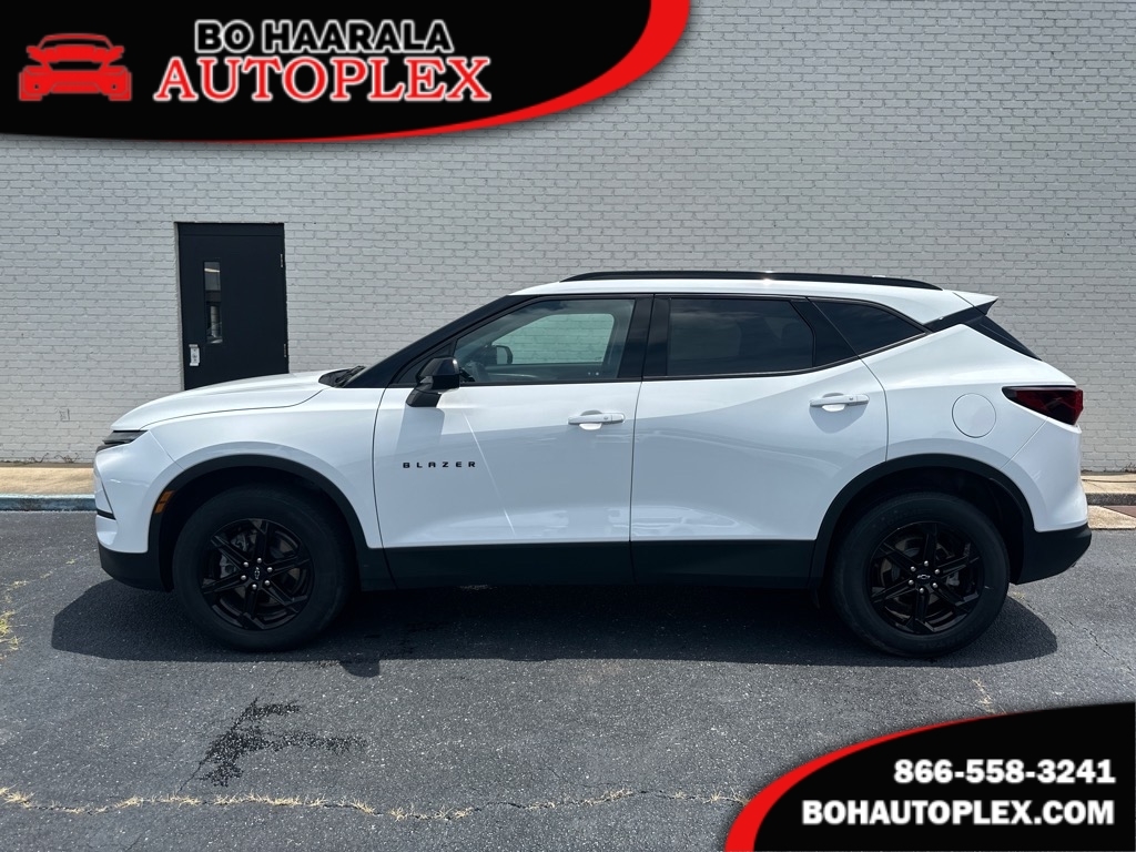 2023 Chevrolet Blazer FWD 4dr w/2LT