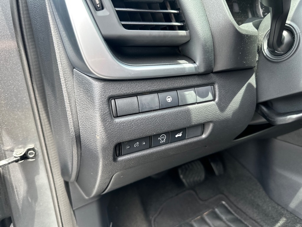 Nissan Rogue SV FWD 2024