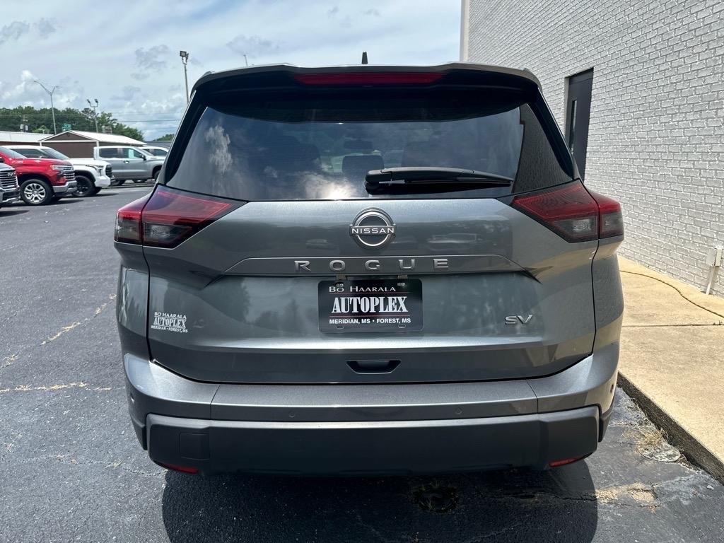 Nissan Rogue SV FWD 2024