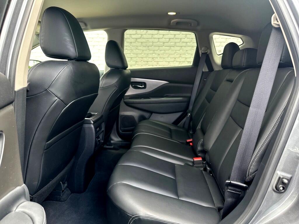 2024 Nissan Murano SV photo 12