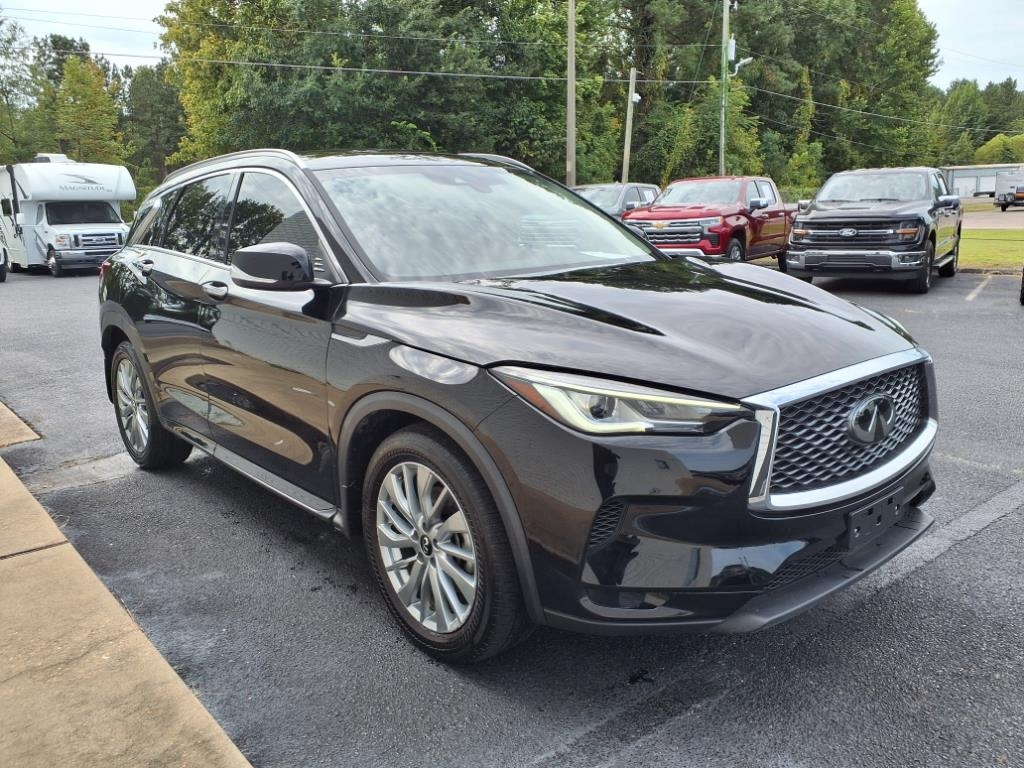 2024 Infiniti QX50 Luxe photo 3