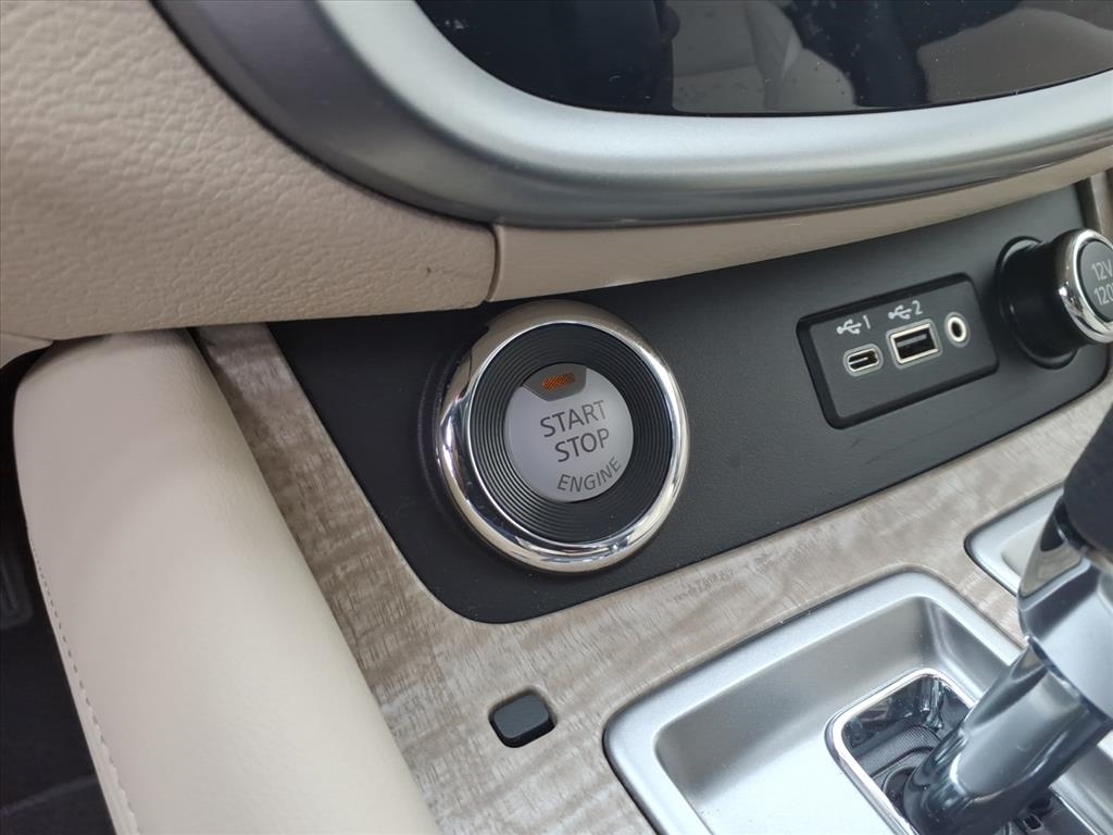 Nissan Murano SL 2024