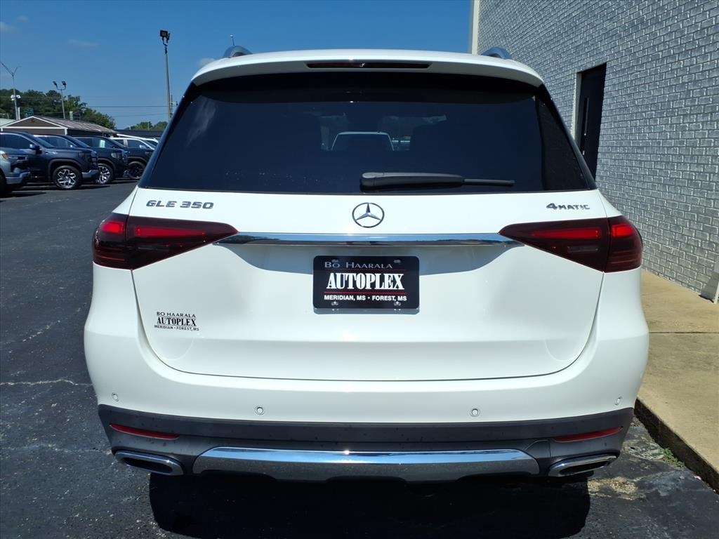 Mercedes-Benz GLE-Class  2024