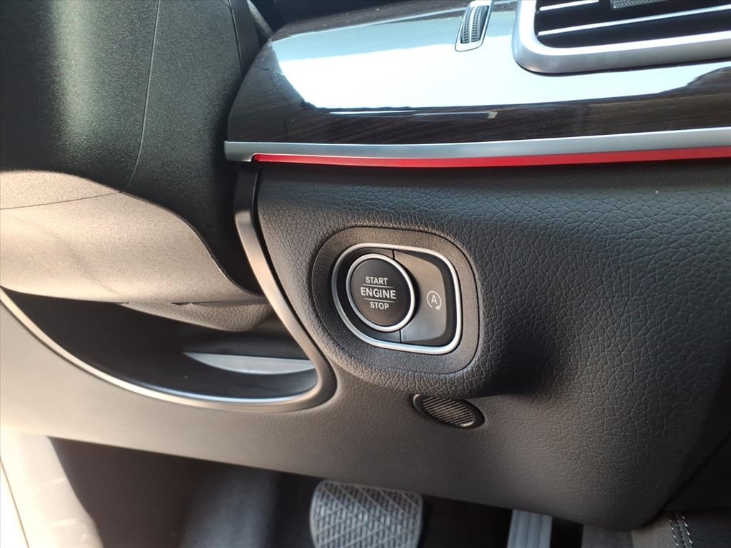 Mercedes-Benz GLE-Class  2024