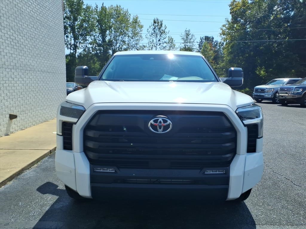 Toyota Tundra  2022