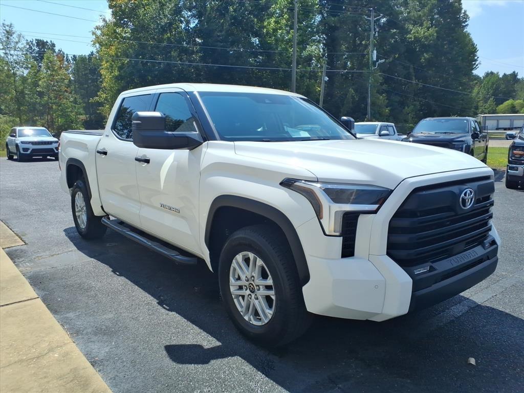Toyota Tundra  2022