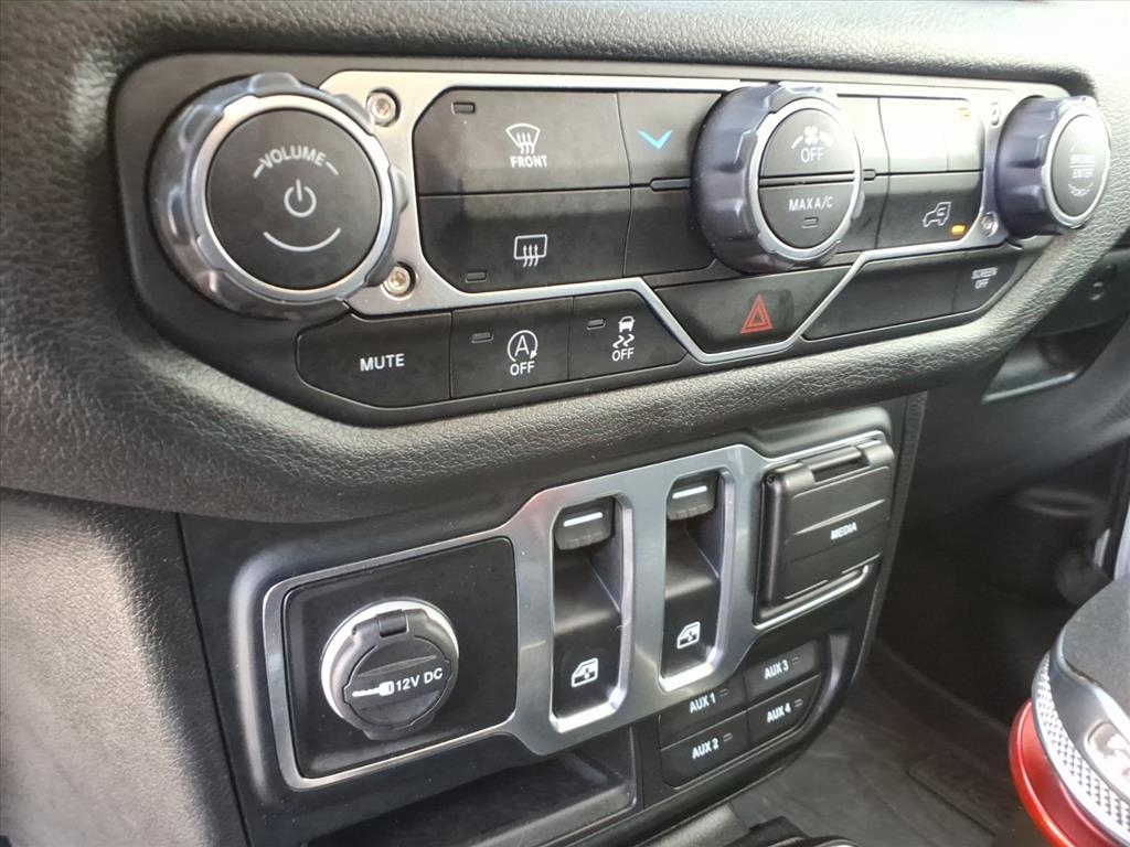 2024 Jeep Wrangler Sport photo 11