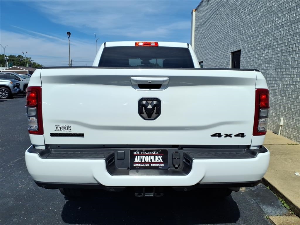 2024 Ram 2500 Big Horn photo 4