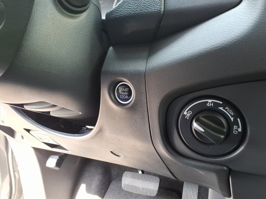 Nissan Frontier  2024