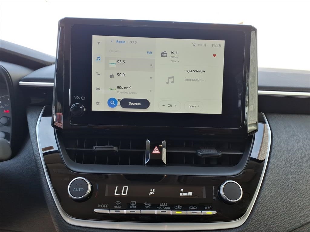 Toyota Corolla LE 2024