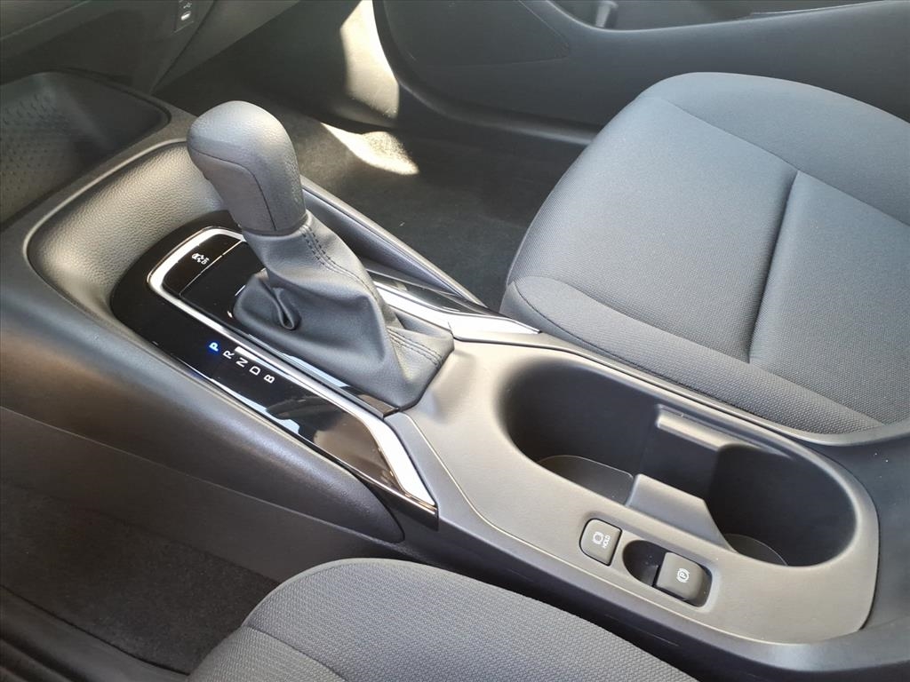 Toyota Corolla LE 2024