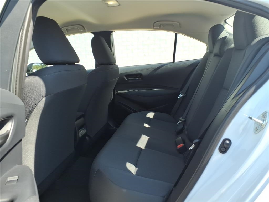 Toyota Corolla LE 2024