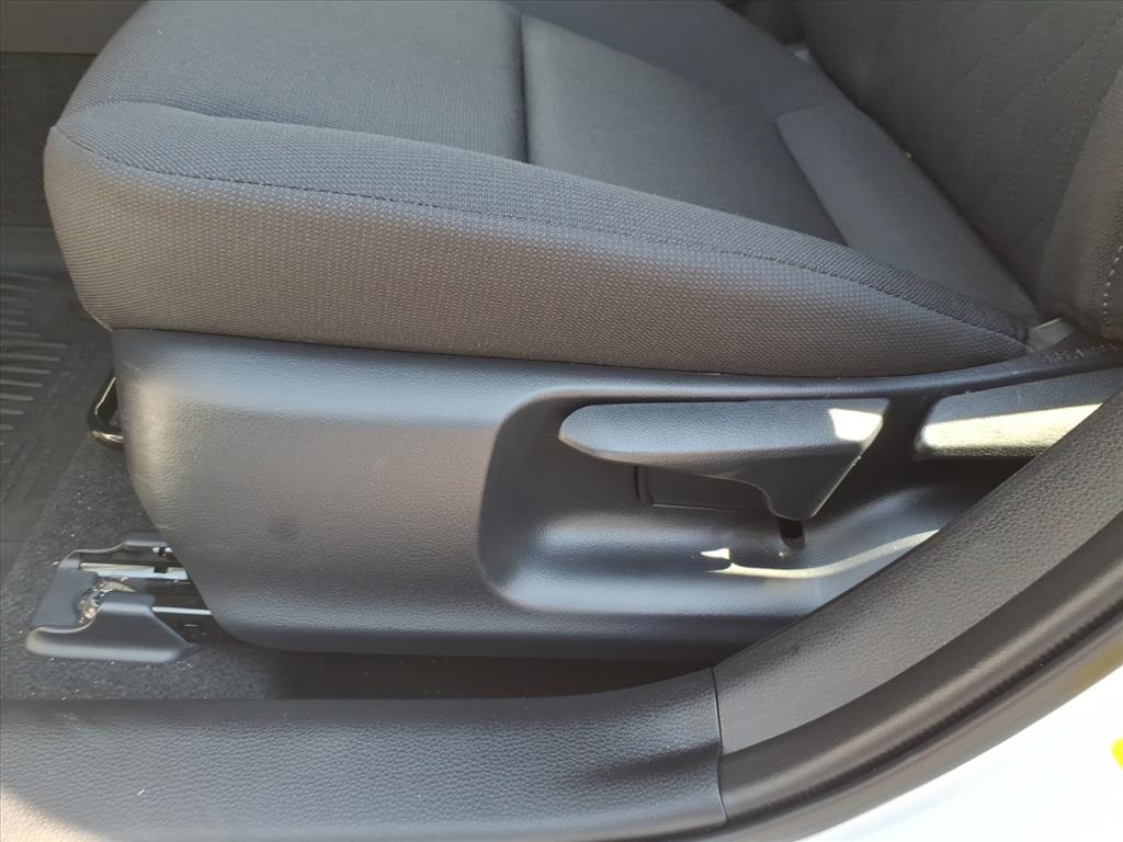 Toyota Corolla LE 2024