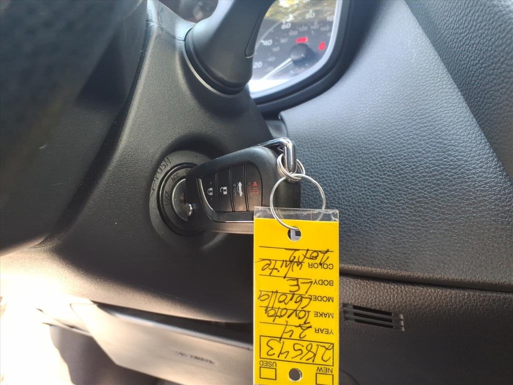 Toyota Corolla LE 2024