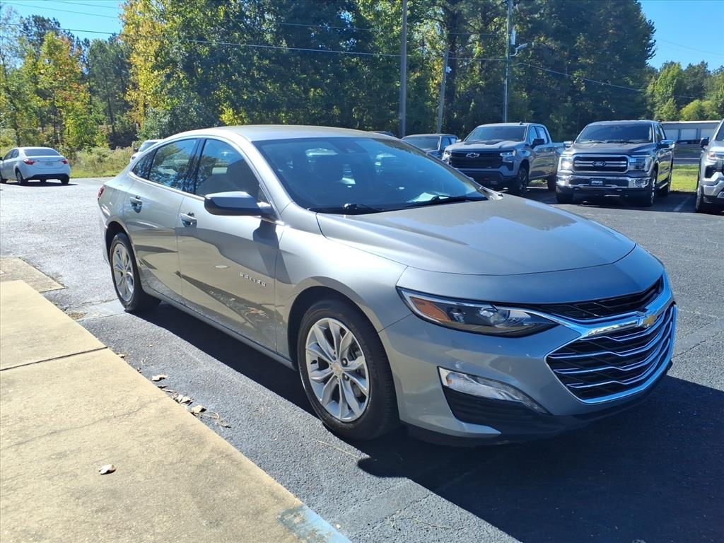 Chevrolet Malibu  2024 Chevrolet Malibu  2024