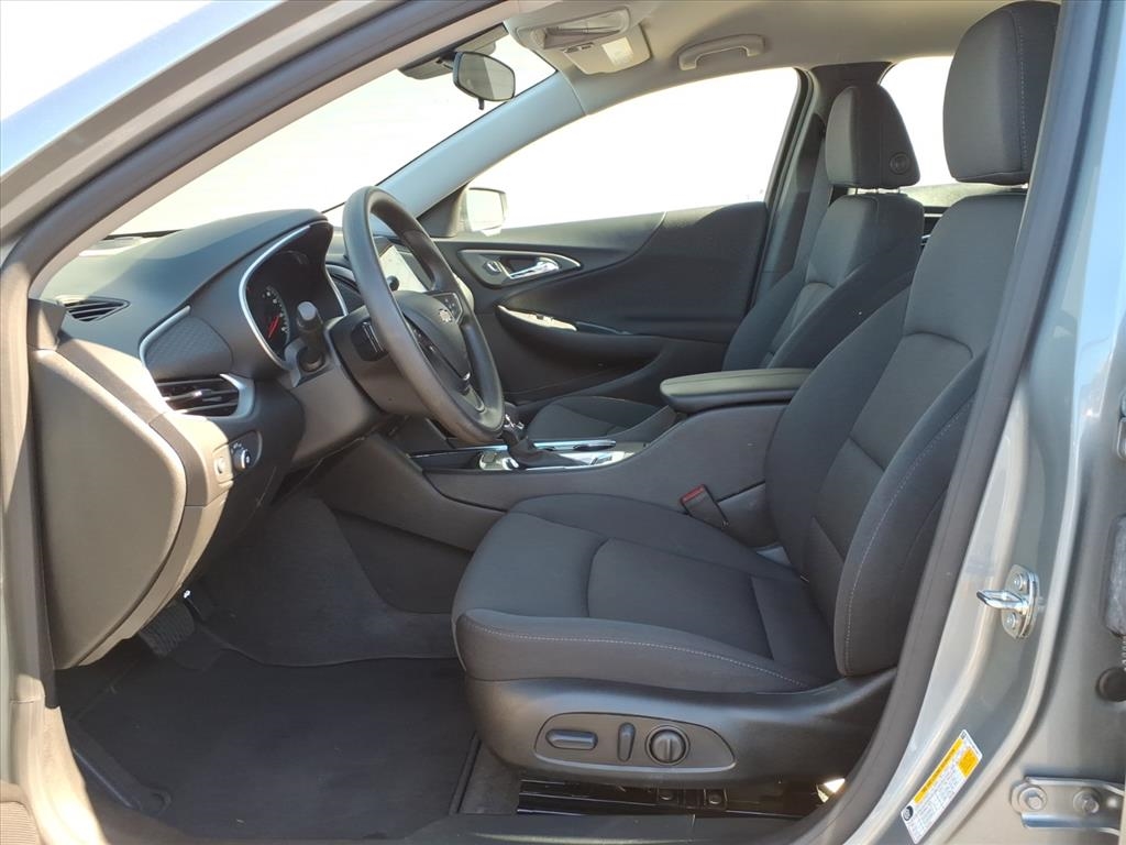 Chevrolet Malibu  2024 Chevrolet Malibu  2024