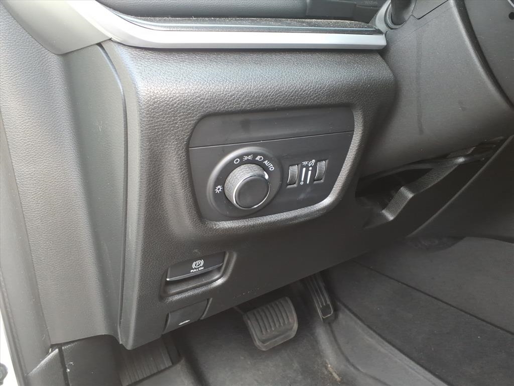 Jeep Grand Cherokee Laredo 2023