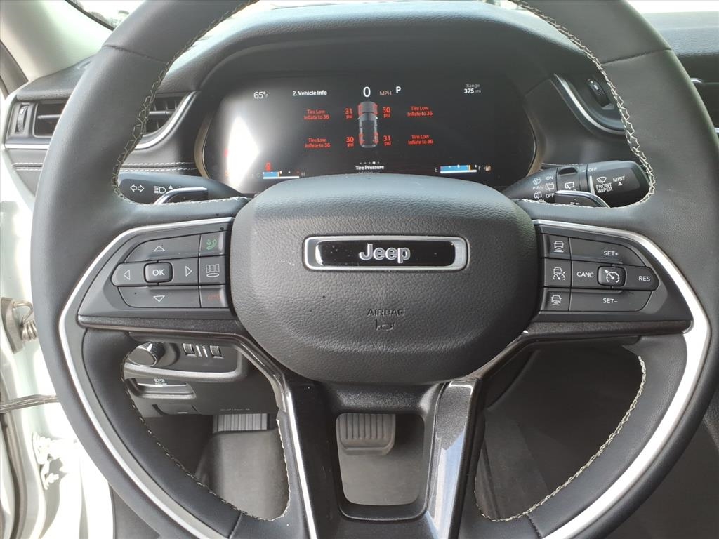 Jeep Grand Cherokee Laredo 2023