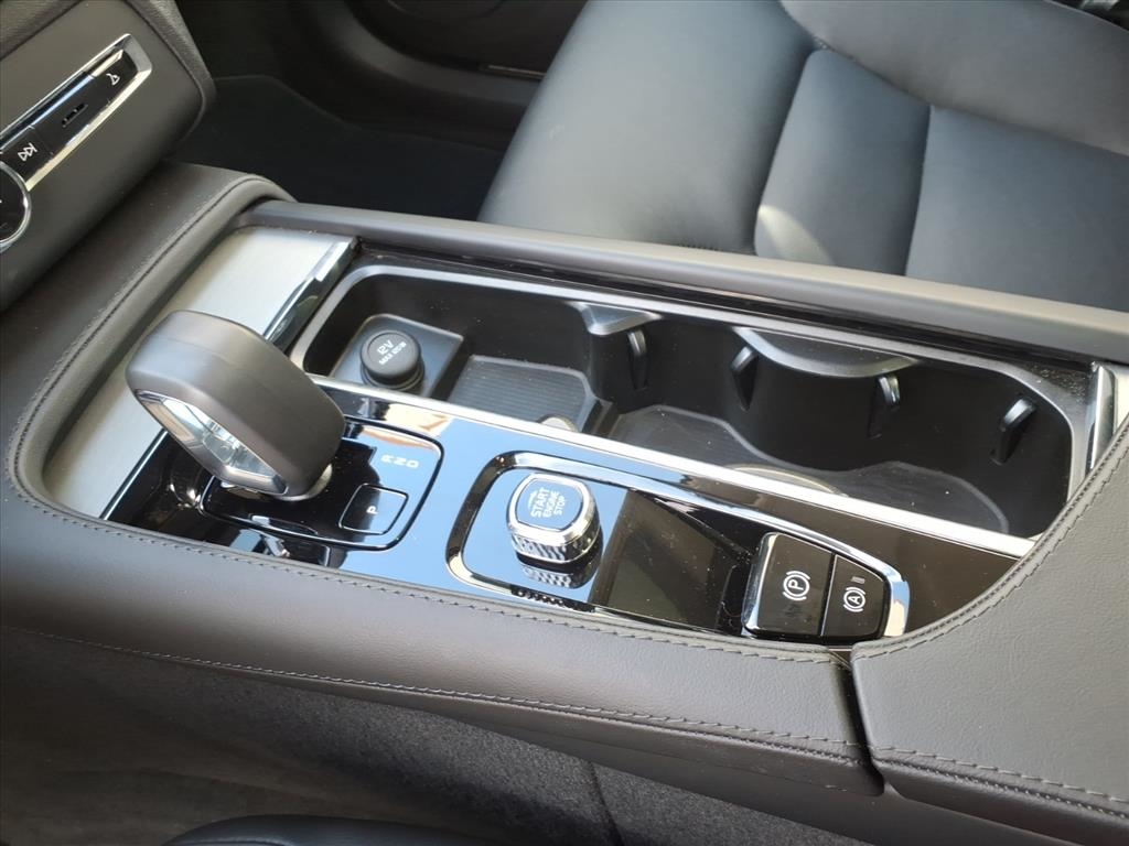 Volvo XC90  2024 Volvo XC90  2024