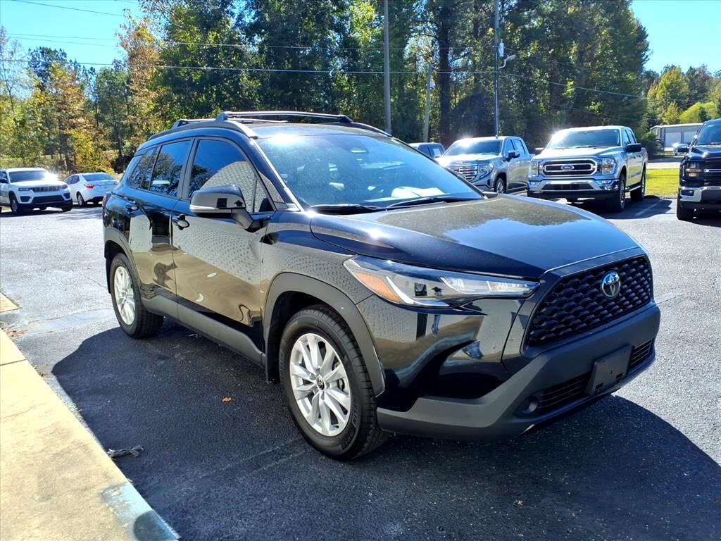 Toyota Corolla Cross LE 2024