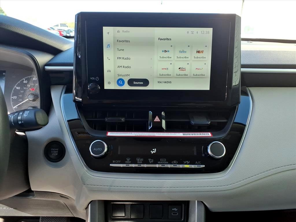 Toyota Corolla Cross LE 2024