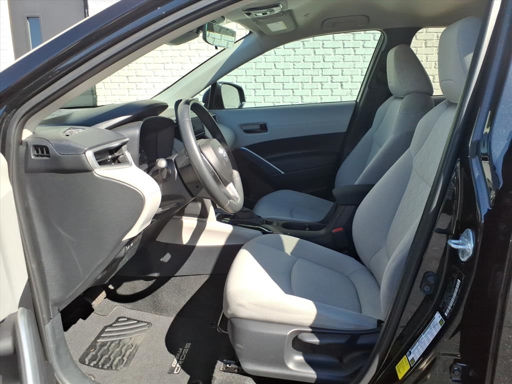 Toyota Corolla Cross LE 2024