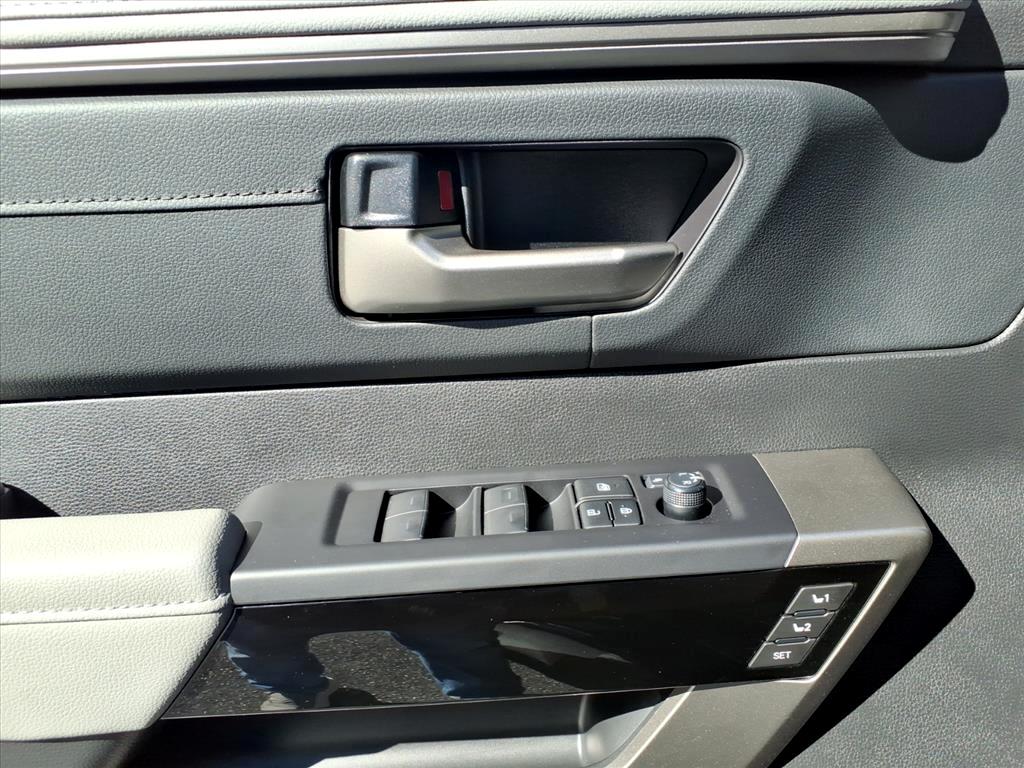 Toyota Tundra Limited 2024