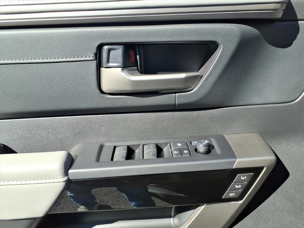 Toyota Tundra Limited 2024