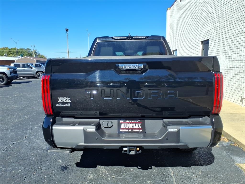 Toyota Tundra Limited 2024