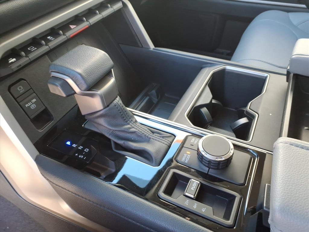 Toyota Tundra Limited 2024