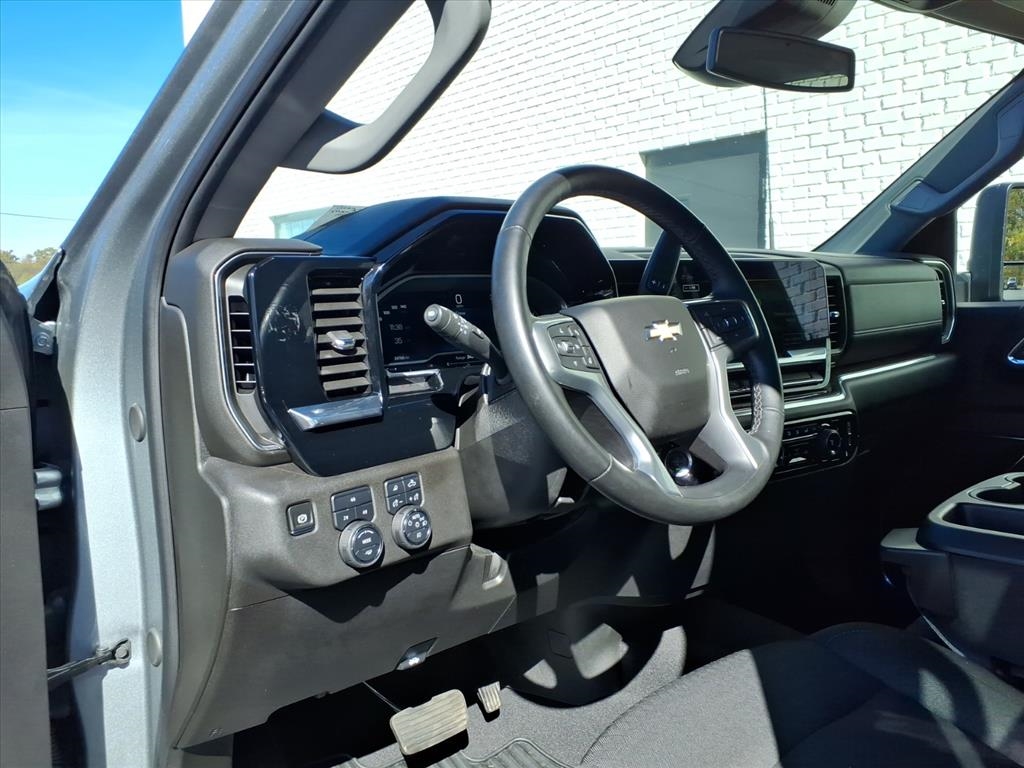 Chevrolet Silverado 2500HD  2024