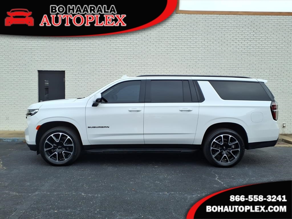 2024 Chevrolet Suburban RST