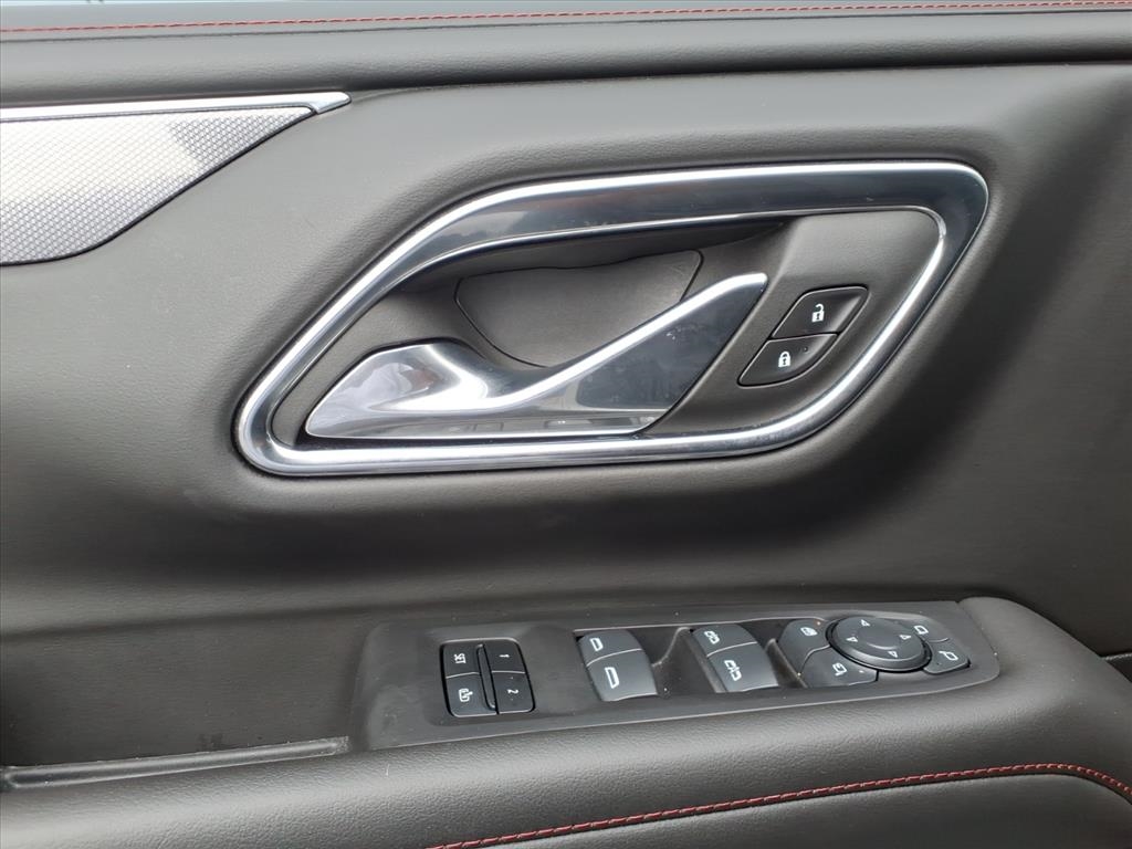 Chevrolet Suburban  2024