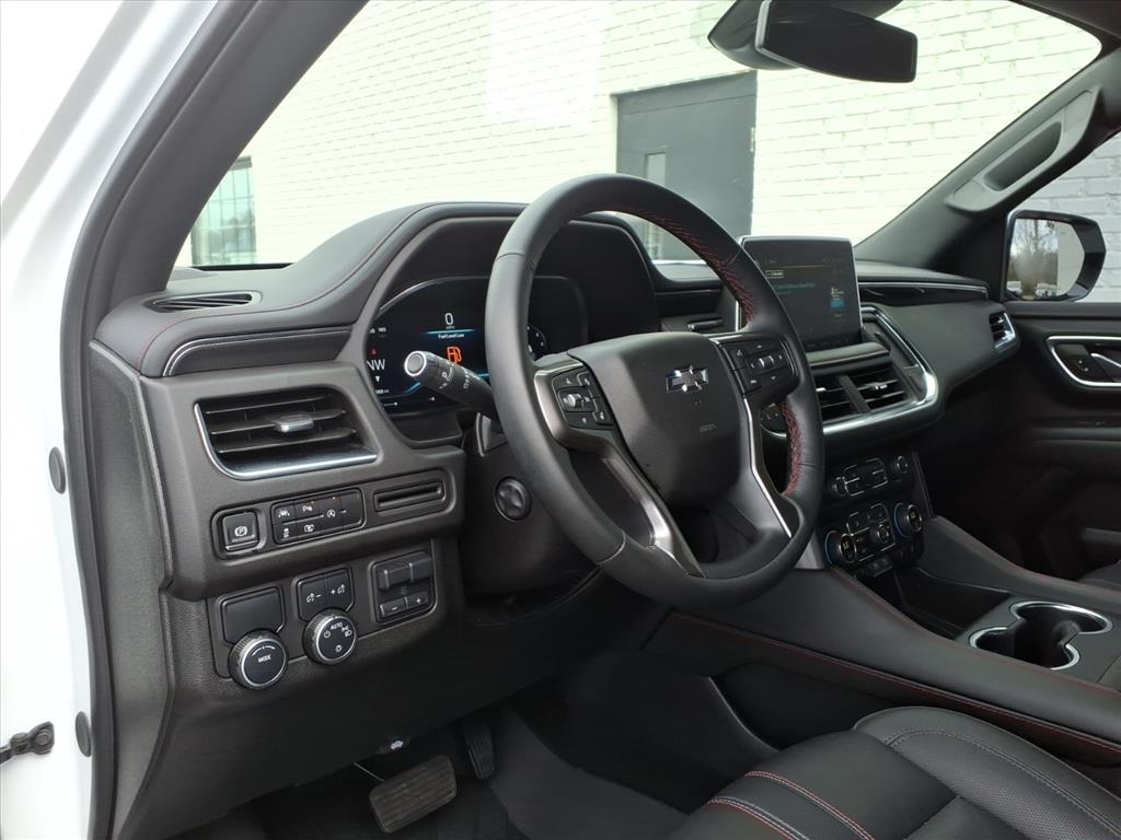 Chevrolet Suburban  2024