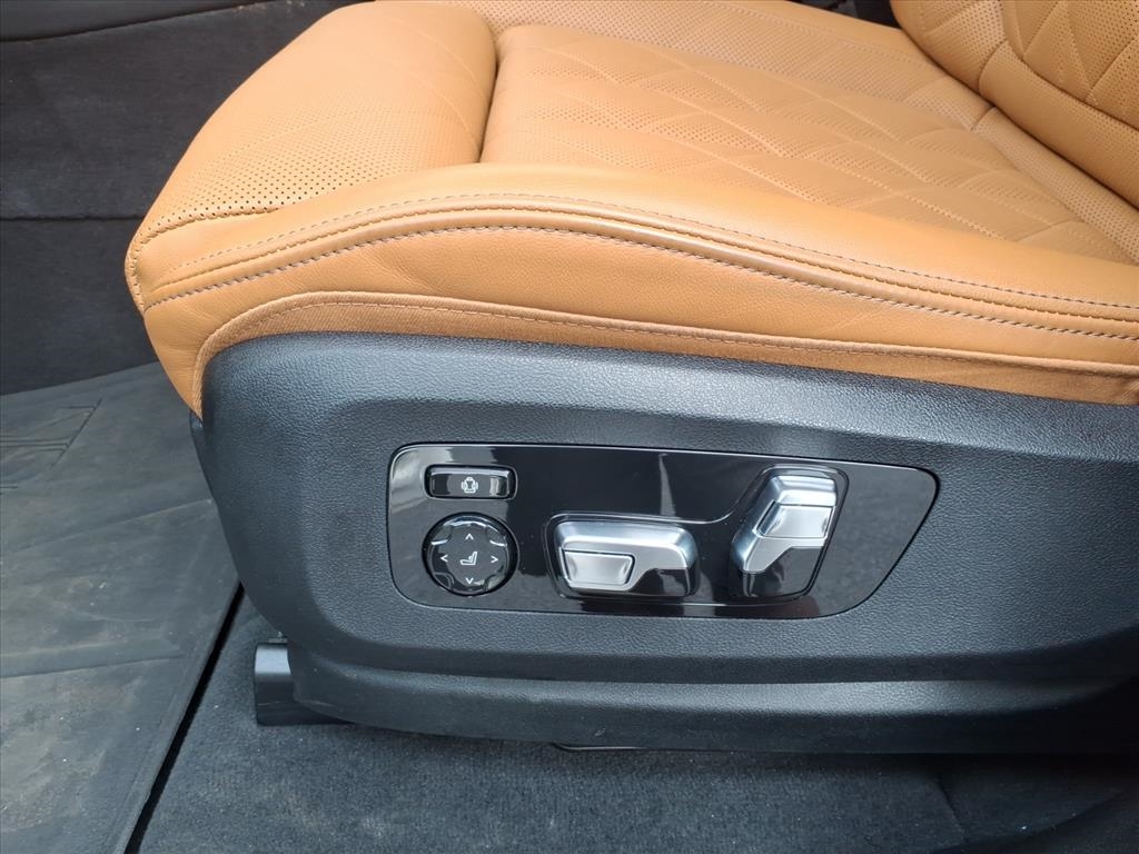 BMW X5 xDrive40i 2025