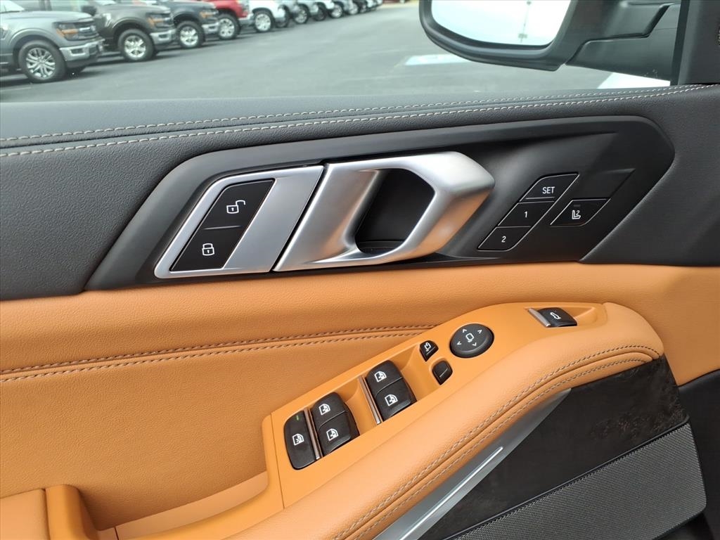 BMW X5 xDrive40i 2025