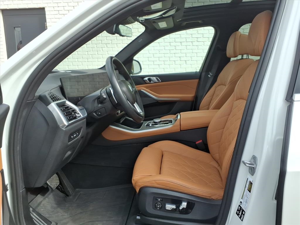 BMW X5 xDrive40i 2025