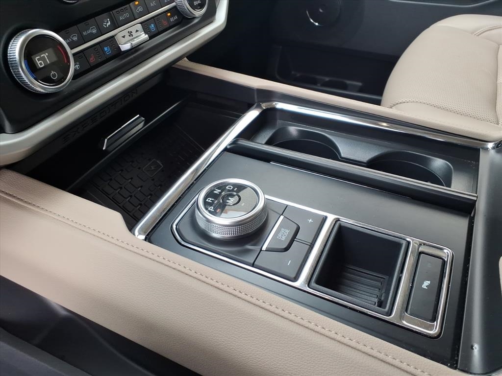 Ford Expedition  2024