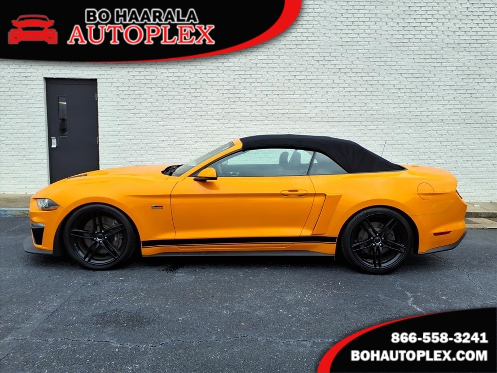 2019 Ford Mustang GT Premium's photo