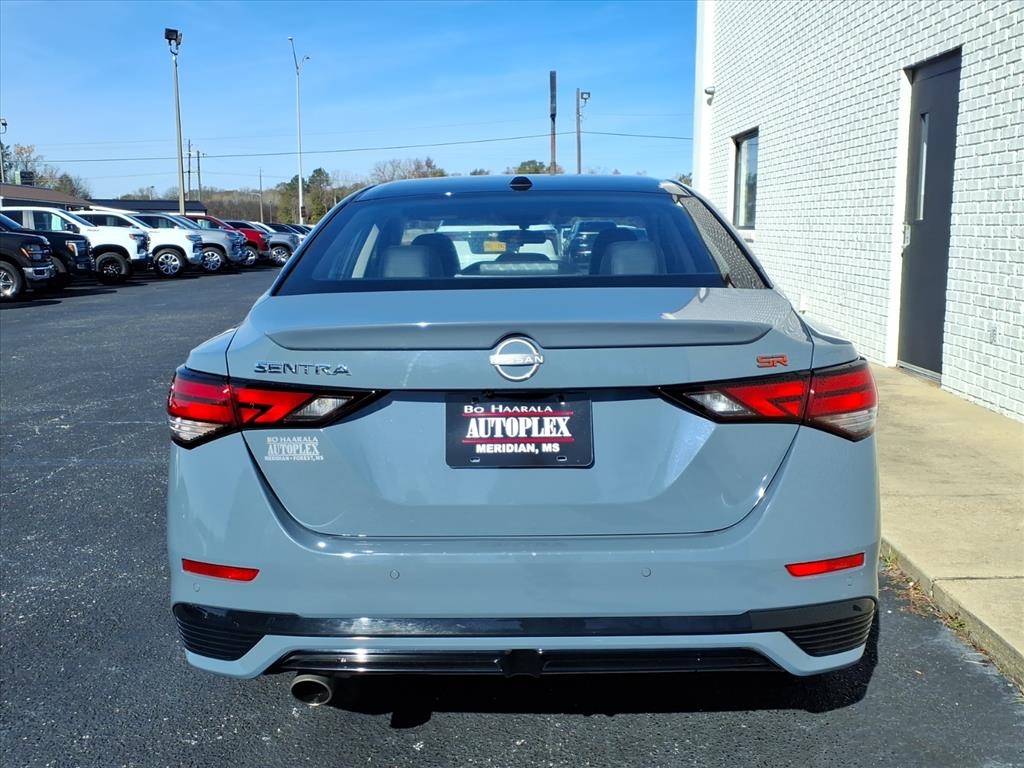 Nissan Sentra SR 2024