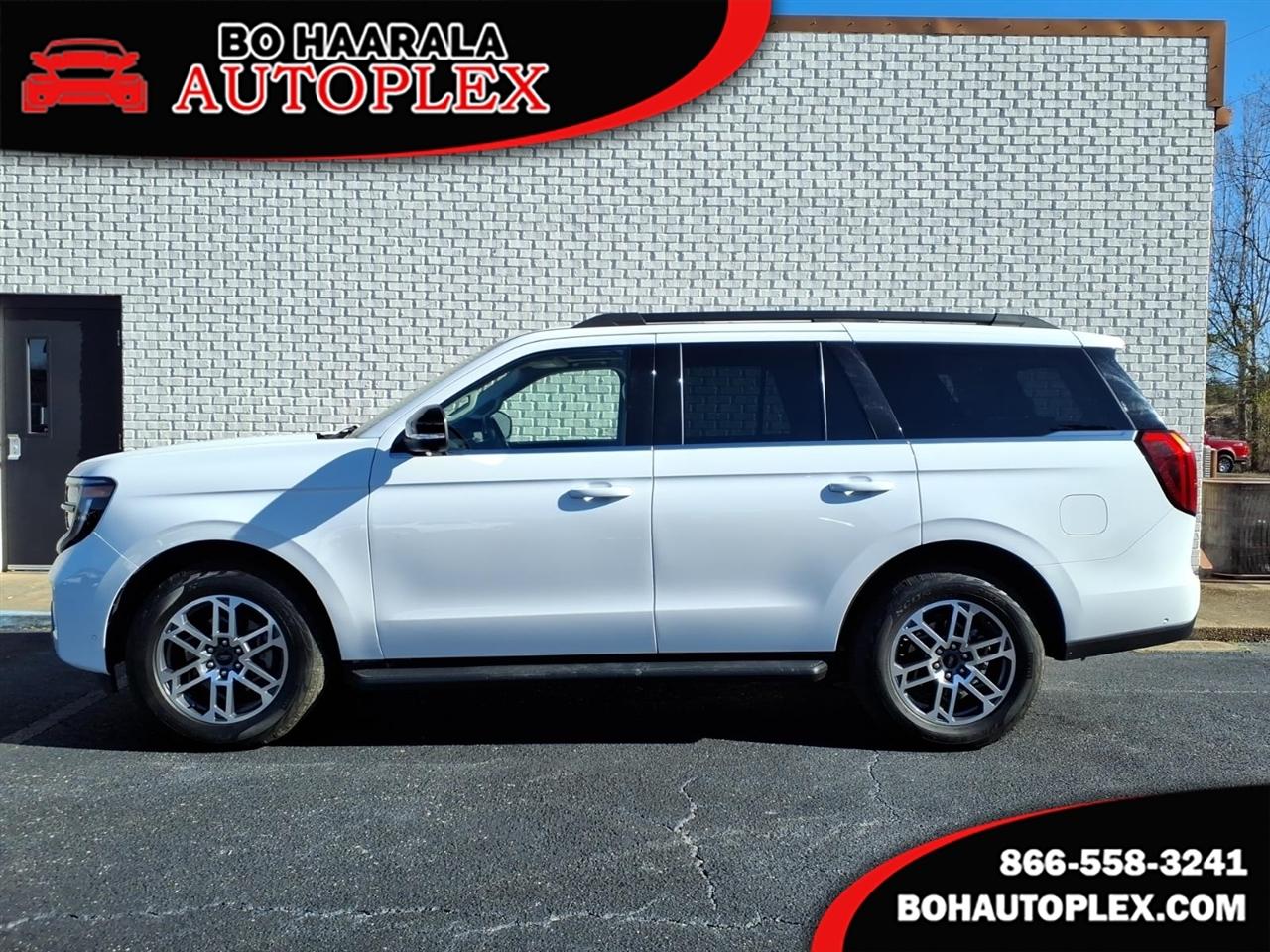 2025 Ford Expedition Active 4WD