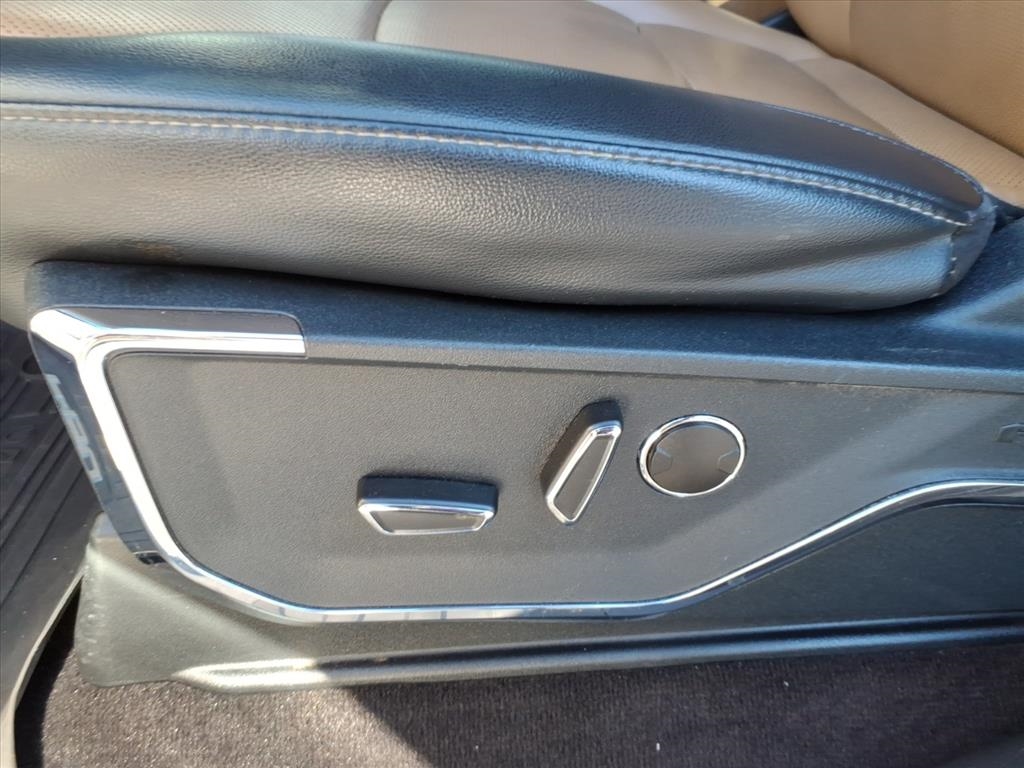 Ford F-150 Lariat 2021