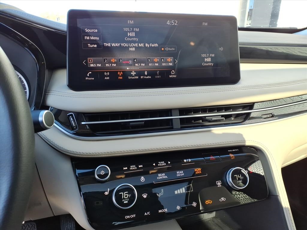 Infiniti QX60 PURE 2025