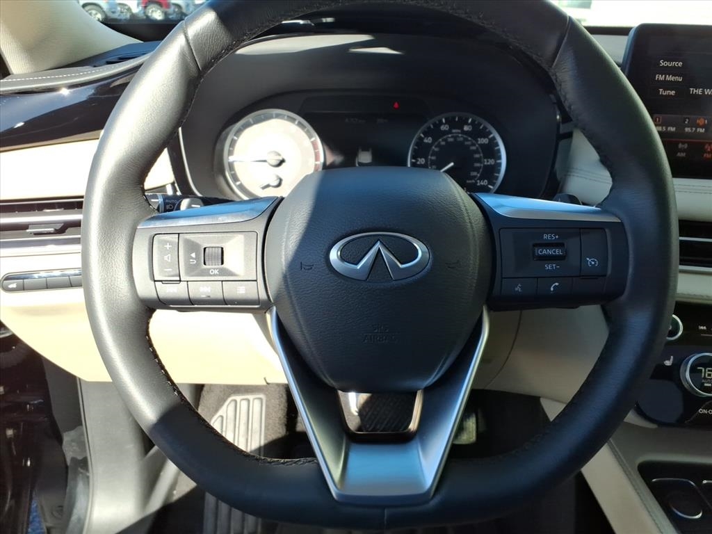 Infiniti QX60 PURE 2025