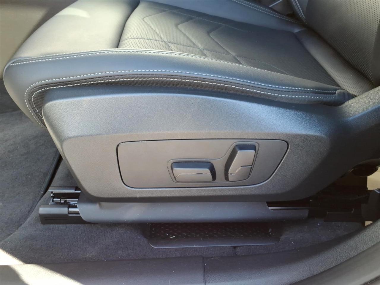 BMW X2 xDrive28i 2025