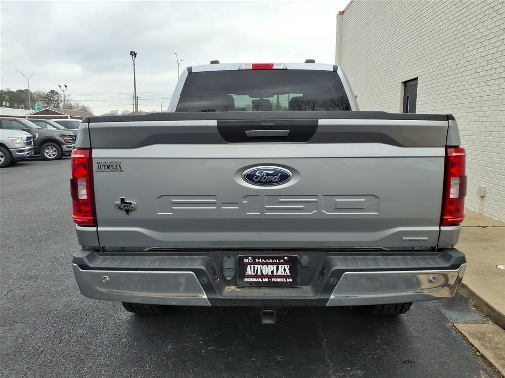 Ford F-150  2022
