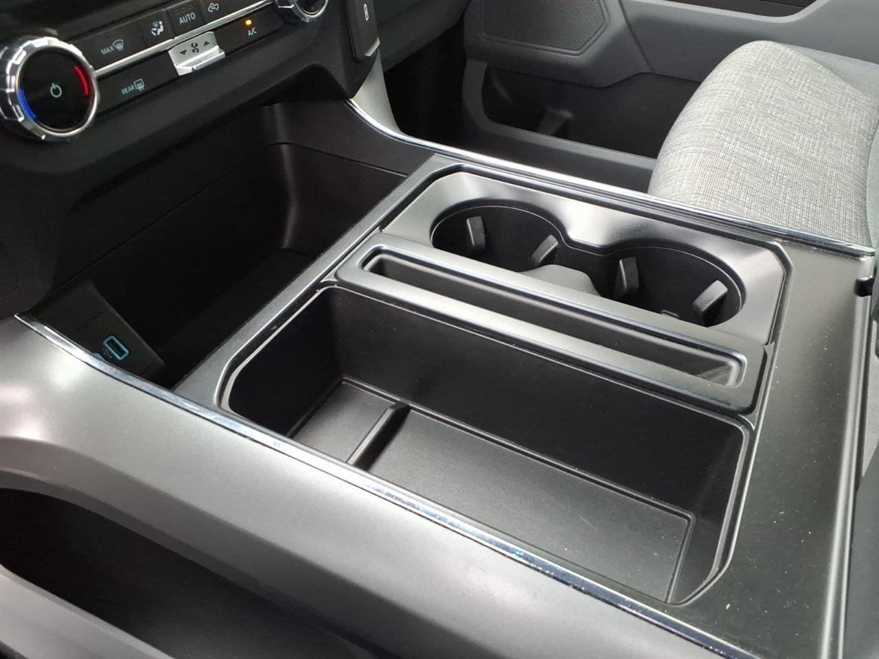 Ford F-150 XLT 4WD 2022