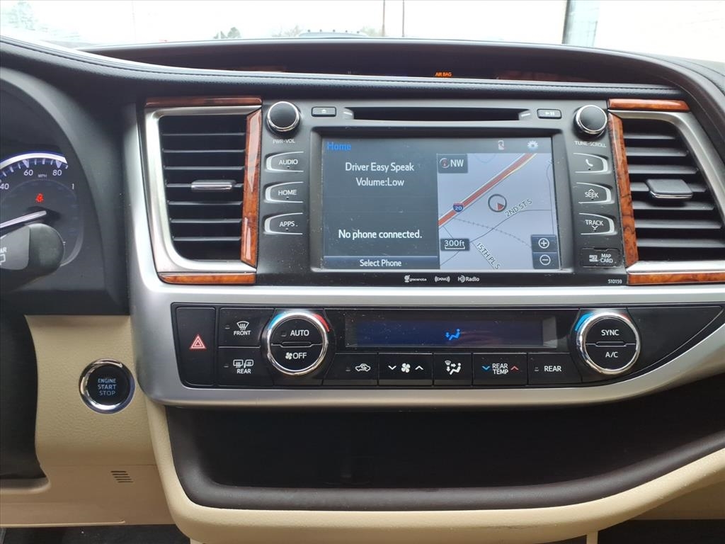 Toyota Highlander  2016