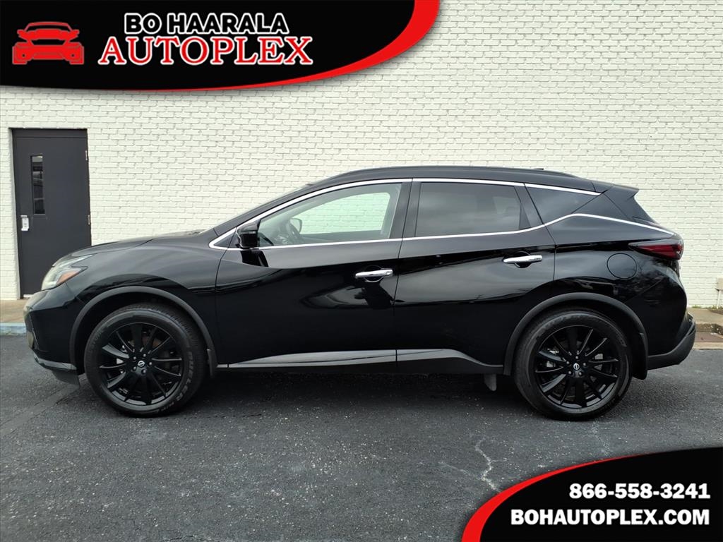 2024 Nissan Murano SV's photo