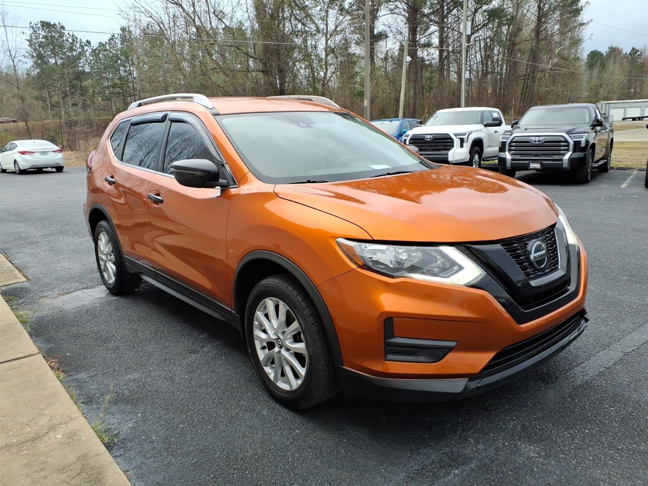 Nissan Rogue  2020